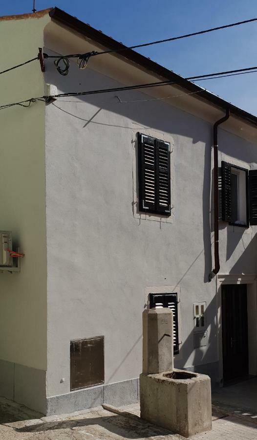 Apartemen 45 m² dengan 1 kamar tidur dan 1 kamar mandi pribadi di Izola Bagian luar foto