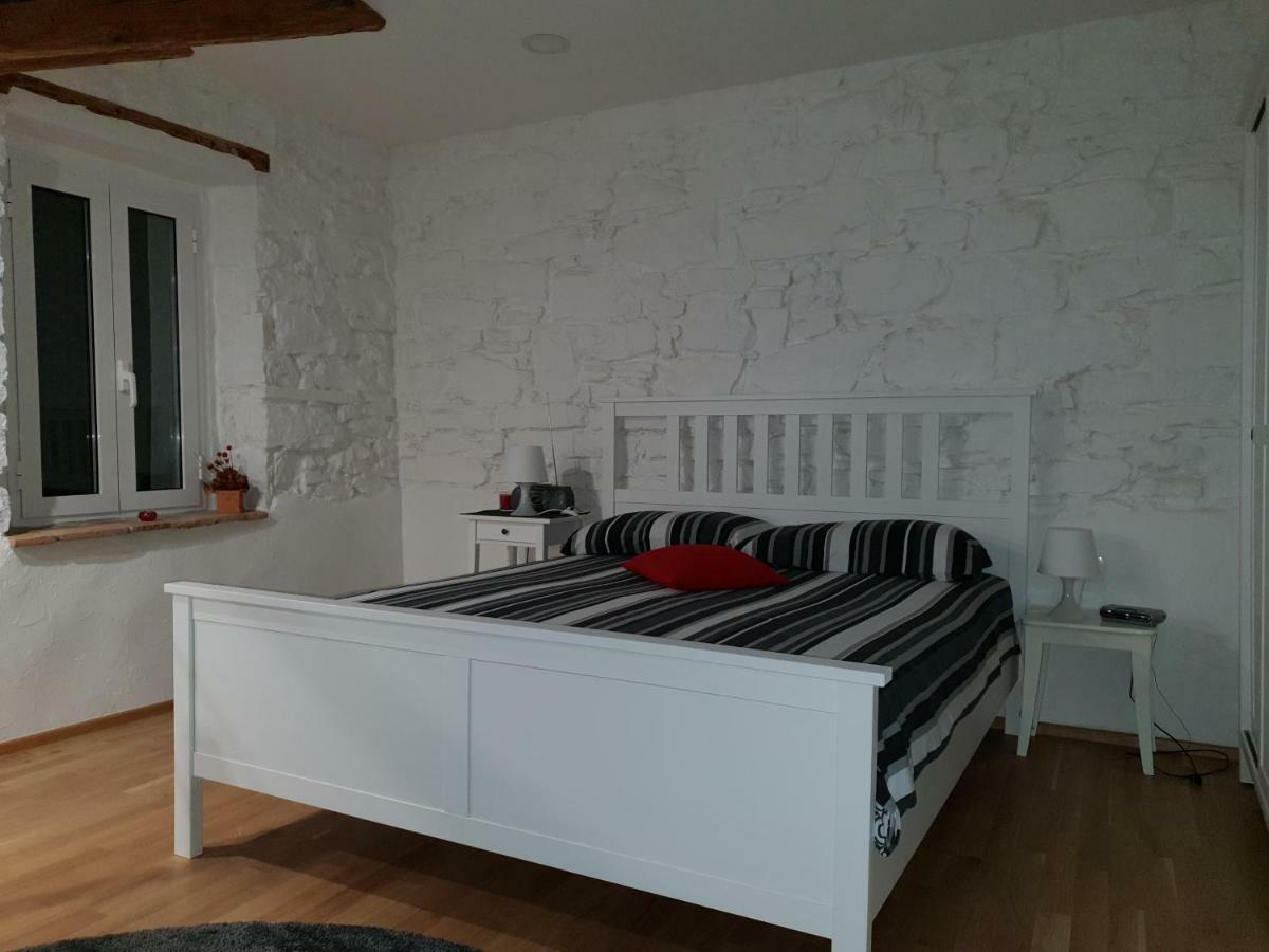 Apartemen 45 m² dengan 1 kamar tidur dan 1 kamar mandi pribadi di Izola Bagian luar foto
